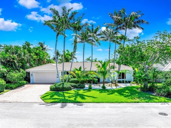 4010 NE 25th Avenue, Lighthouse Point FL 33064 — #R11011575