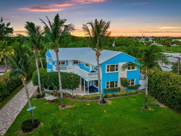 2507 N Ocean Drive, Hutchinson Island FL 34949 — #R11016392