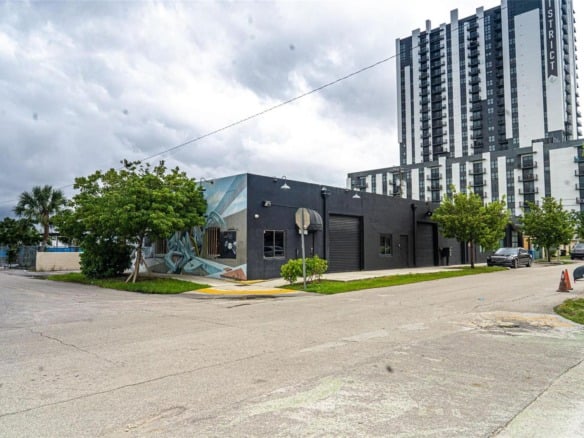 401 NE 8th Street, Fort Lauderdale FL 33304 — #F10469748