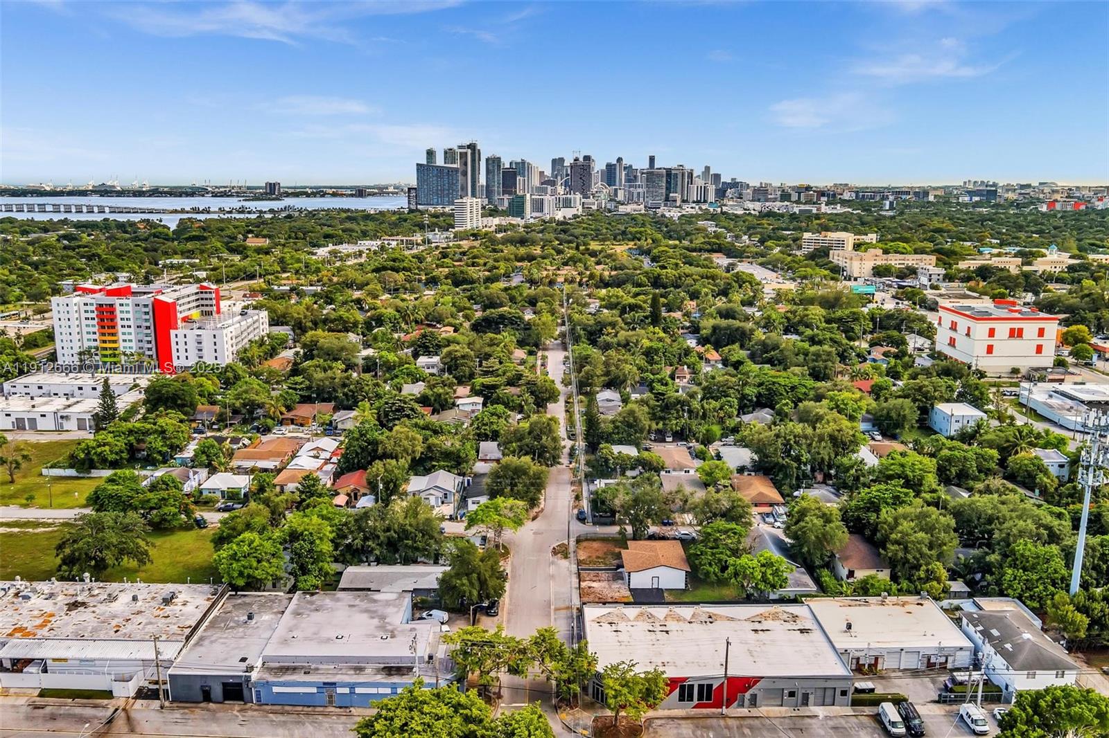 6dd28e9b-915 5850 NE 3rd Ave, Miami FL 33137 — #A11912666