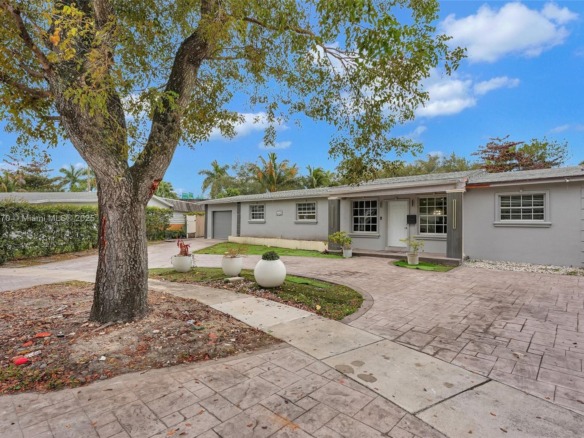 18600 NE 7th Ct, North Miami Beach FL 33179 — #A11729470
