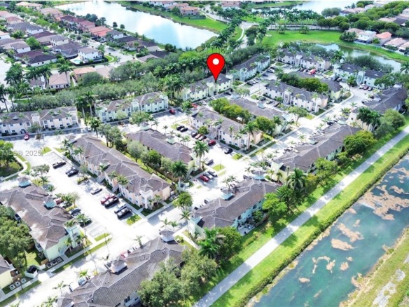 2610 NE 3rd Dr # 203, Homestead FL 33033 — #A11909706