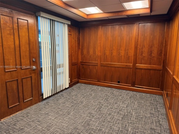 299 Alhambra Cir # 401, Coral Gables FL 33134 — #A11895223