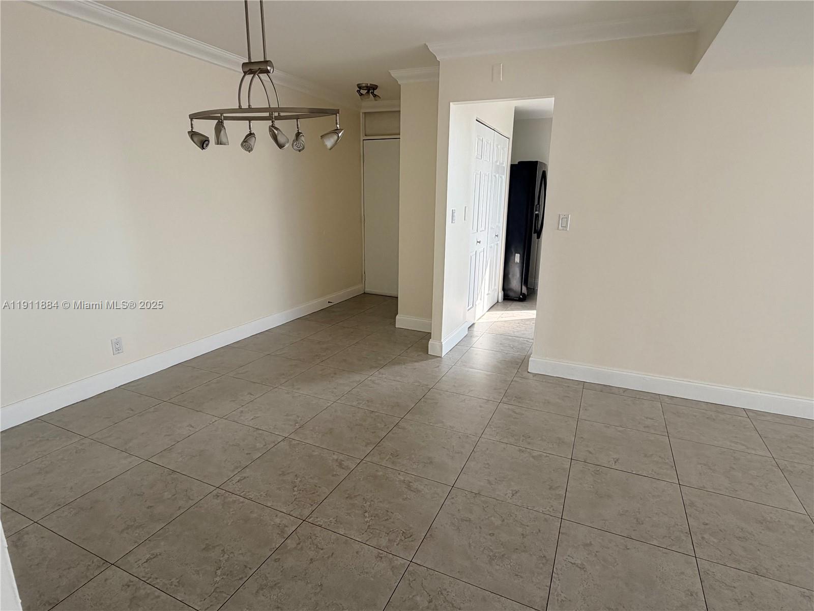 6dd28e9b-969 3703 NE 166th St # 910, North Miami Beach FL 33160 — #A11911884