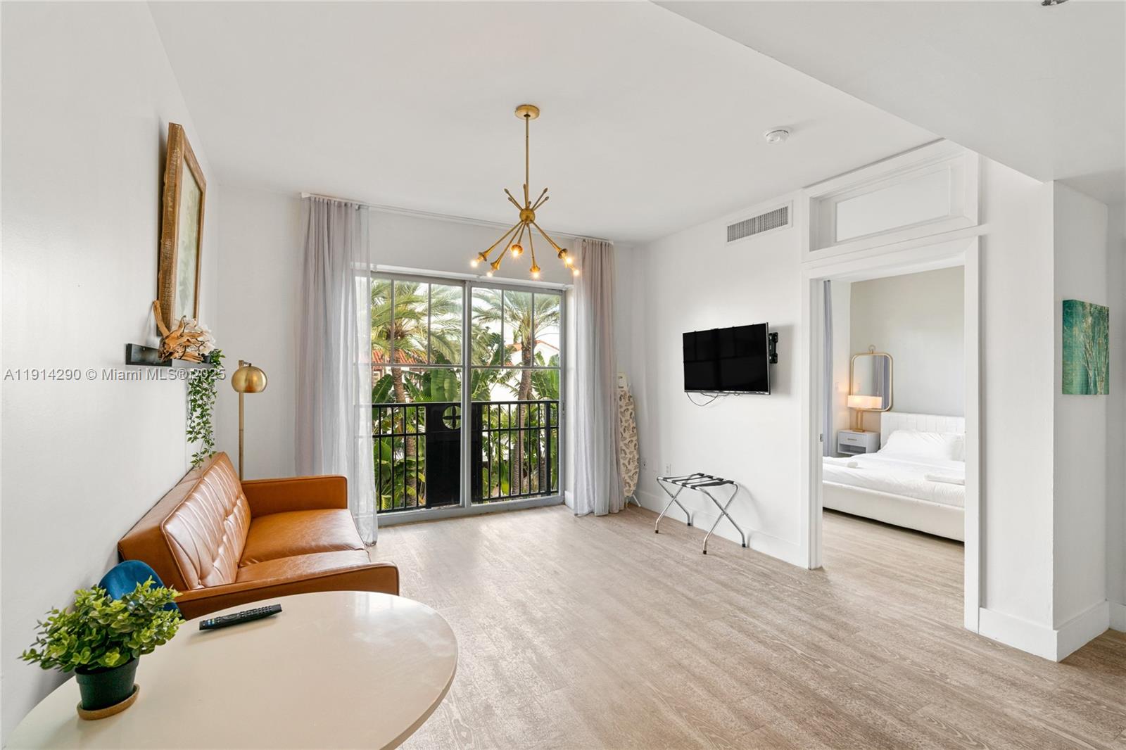 6dd28e9b-999 1060 Ocean Dr # D307, Miami Beach FL 33139 — #A11914290