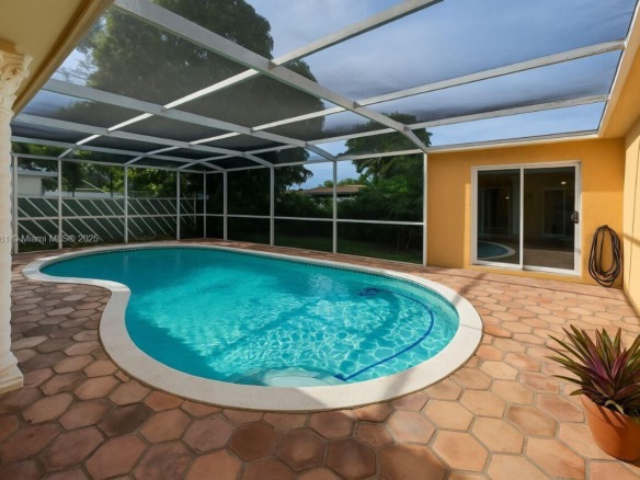 6391 SW 34th St, Miramar FL 33023 — #A11903781