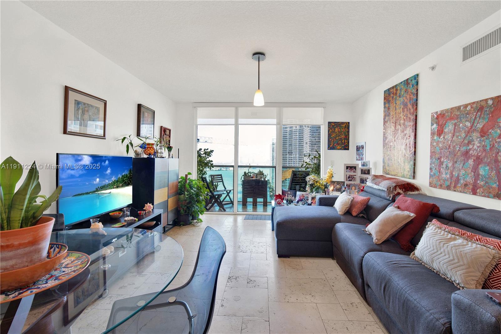 83dcefb7-1023 31 SE 5th St # 2910, Miami FL 33131 — #A11911224