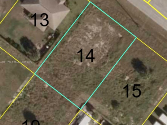1992 inwood rd, Other City – In The State Of Florida FL 33935 — #A11911767