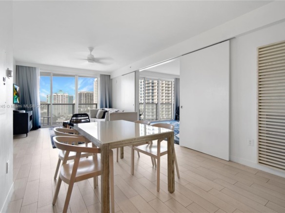 3101 Bayshore Dr # 1102, Fort Lauderdale FL 33304 — #A11908245