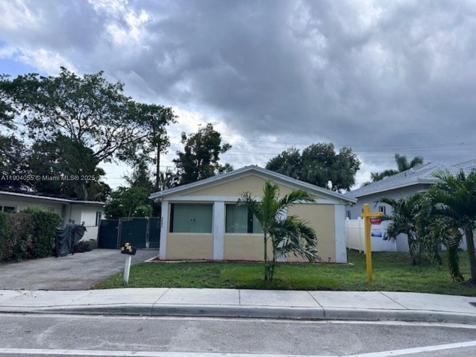 2898 NW 6th Ct, Fort Lauderdale FL 33311 — #A11904055