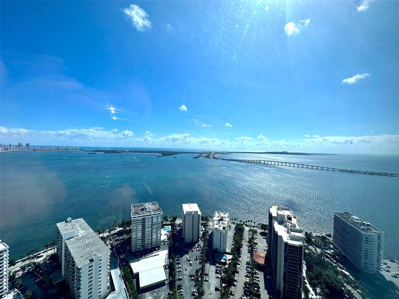 83dcefb7-1059 Listing #A11910458