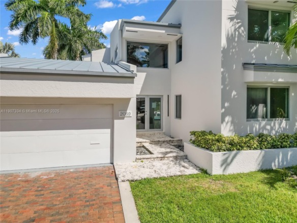 2089 NE 121st Rd, North Miami FL 33181 — #A11907334