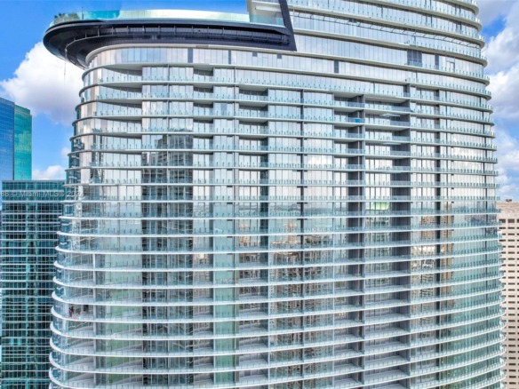 300 Biscayne Blvd Way # 4303, Miami FL 33131 — #A11713688