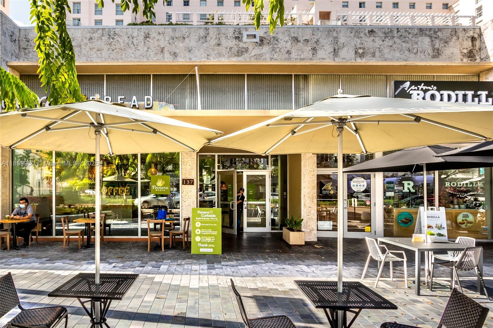 83dcefb7-1094 137 Miracle Mile, Coral Gables FL 33134 — #A11899930