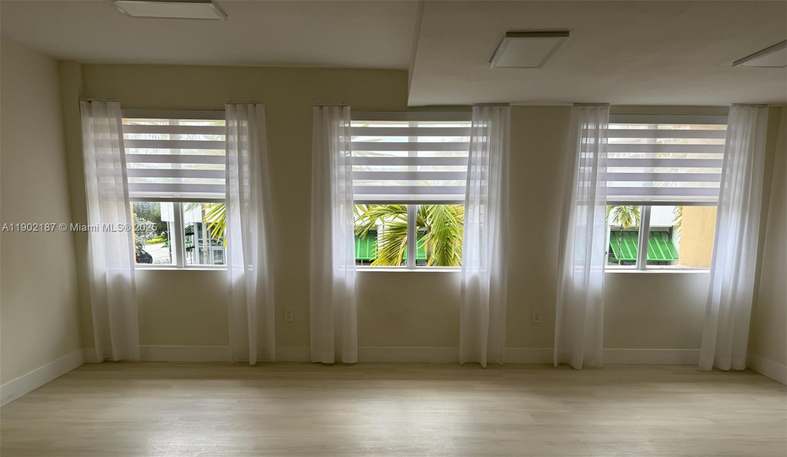 220 Miracle Mile # B221, Coral Gables FL 33134 — #A11902187
