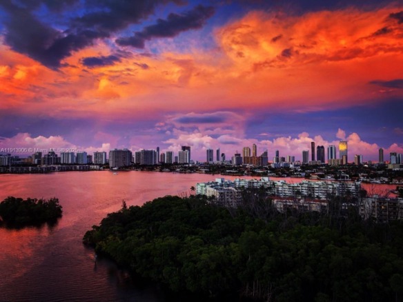 16385 Biscayne Blvd # 3003, North Miami Beach FL 33160 — #A11913906