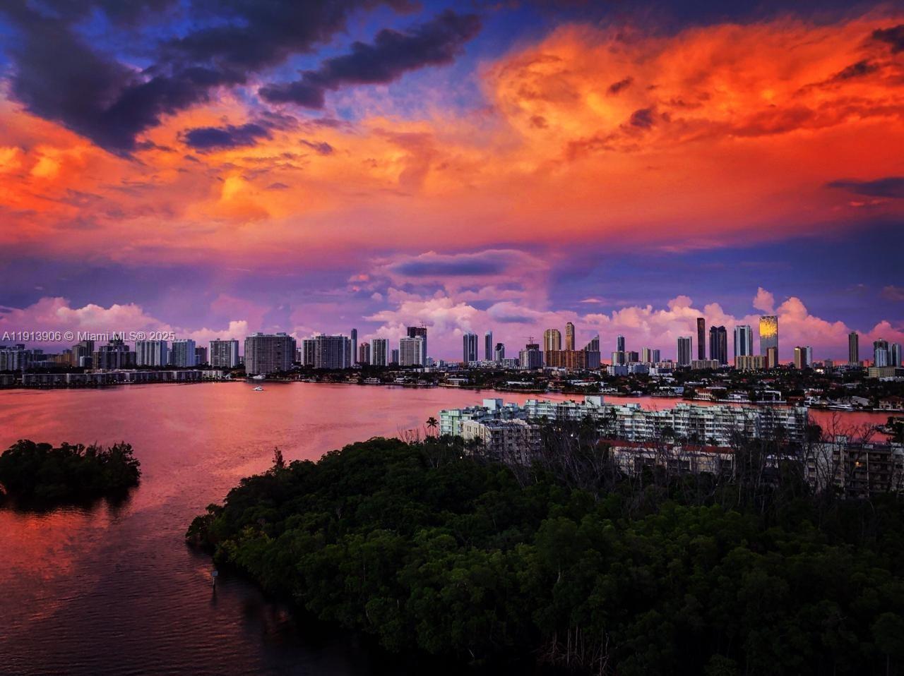 83dcefb7-1121 16385 Biscayne Blvd # 3003, North Miami Beach FL 33160 — #A11913906