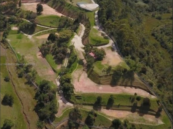 Vereda Mmpuesto Sector Garrido #8, C Colombia — #A11910842