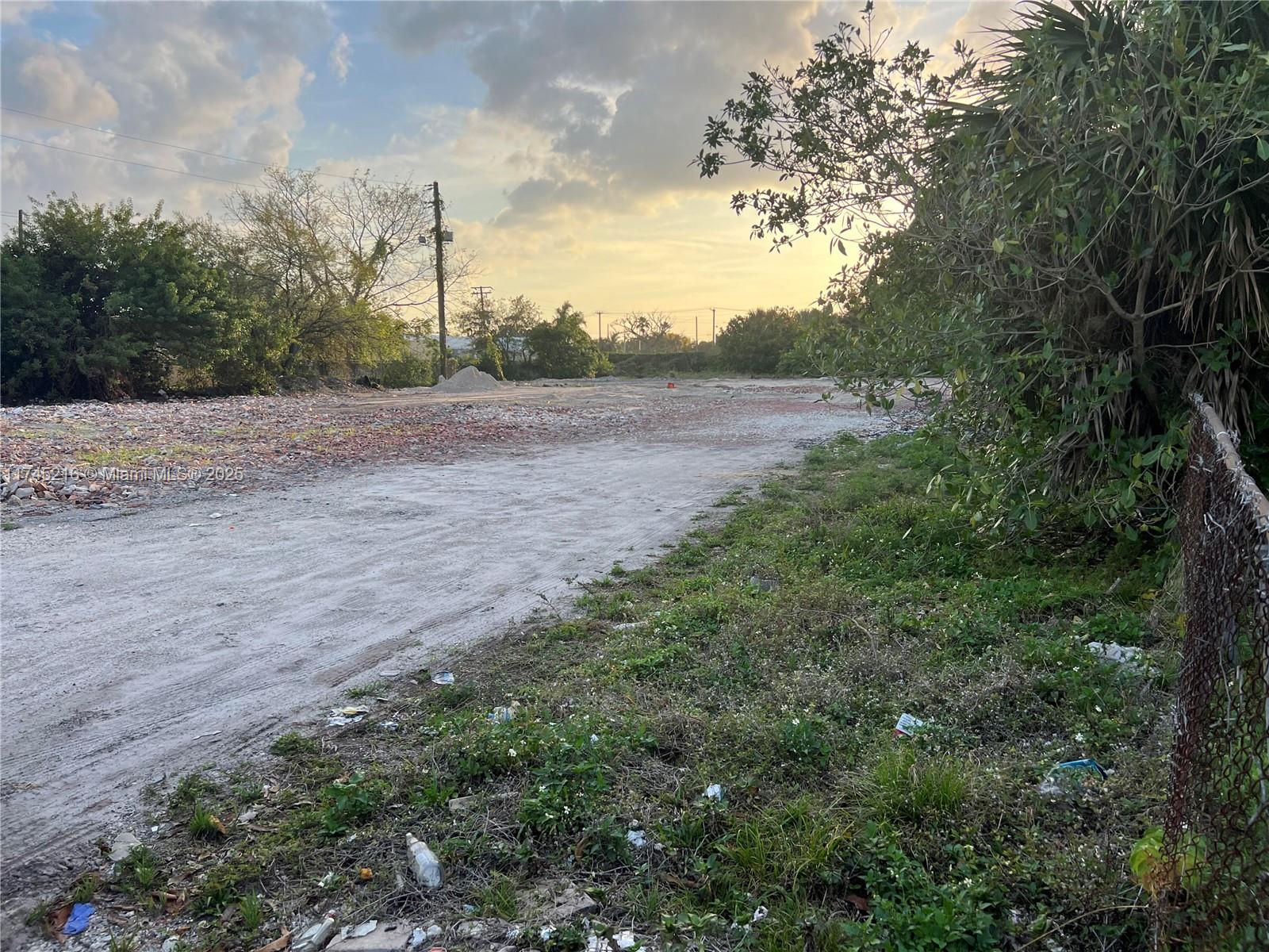 147 NW 31st Ave, Lauderhill FL 33311 — #A11745216