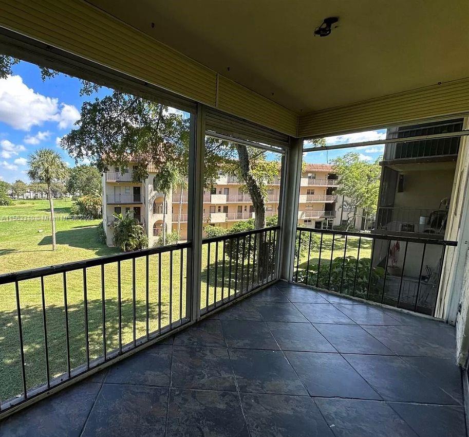 6201 N Falls Cir Dr # 304, Lauderhill FL 33319 — #A11563310
