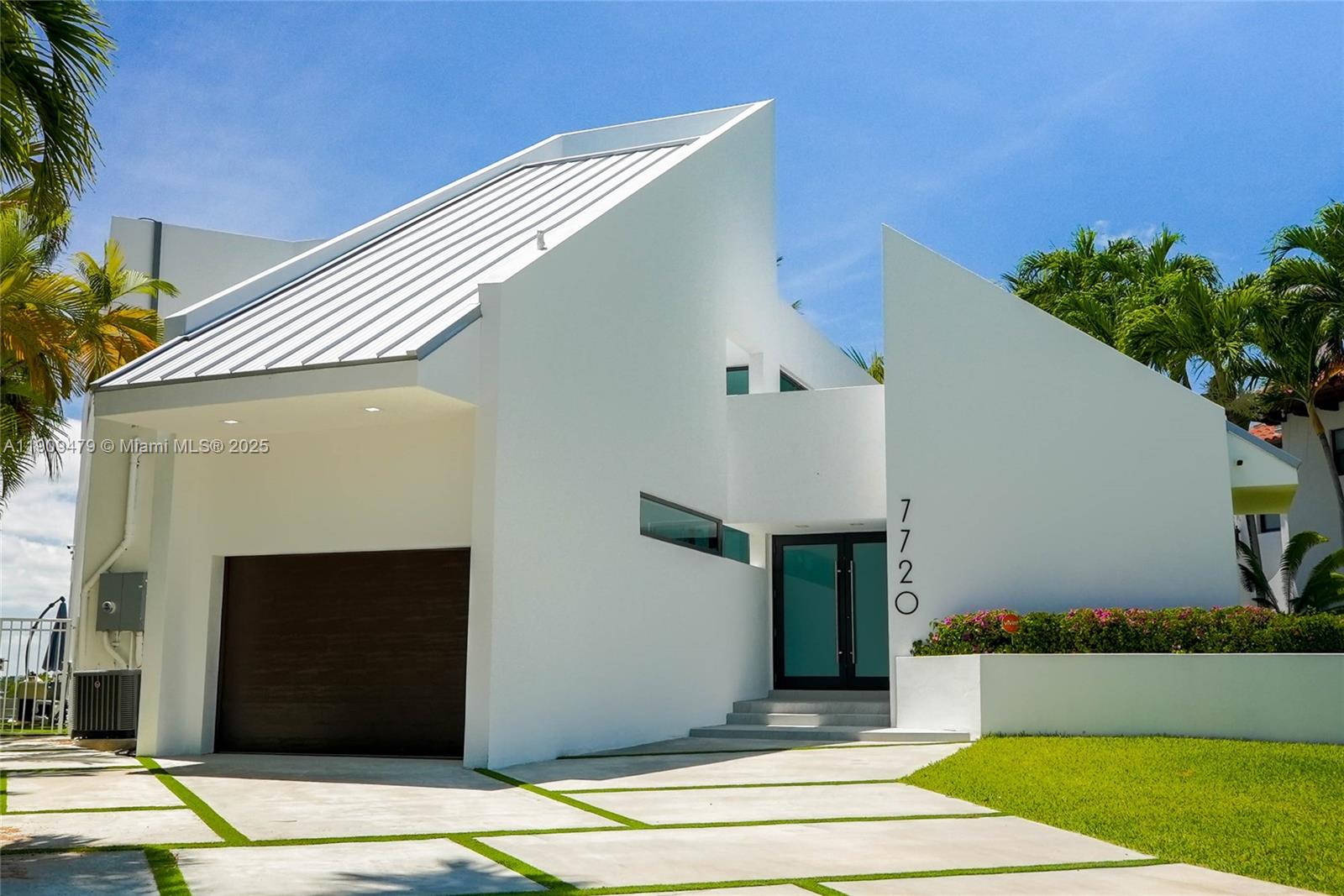 83dcefb7-1182 7720 Miami View Dr, North Bay Village FL 33141 — #A11909479