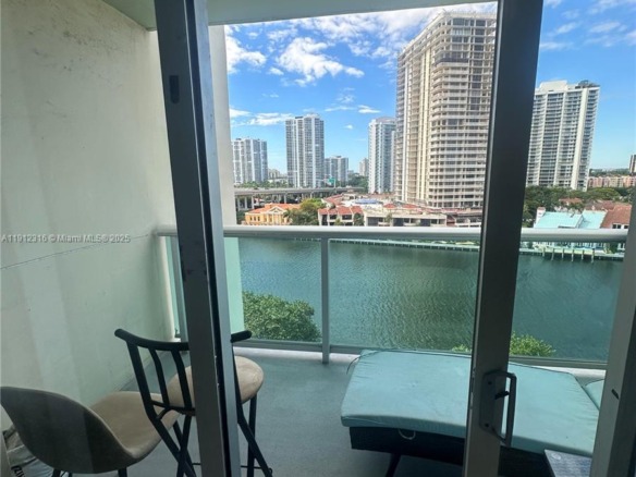 19390 Collins Ave # 1019, Sunny Isles Beach FL 33160 — #A11912316