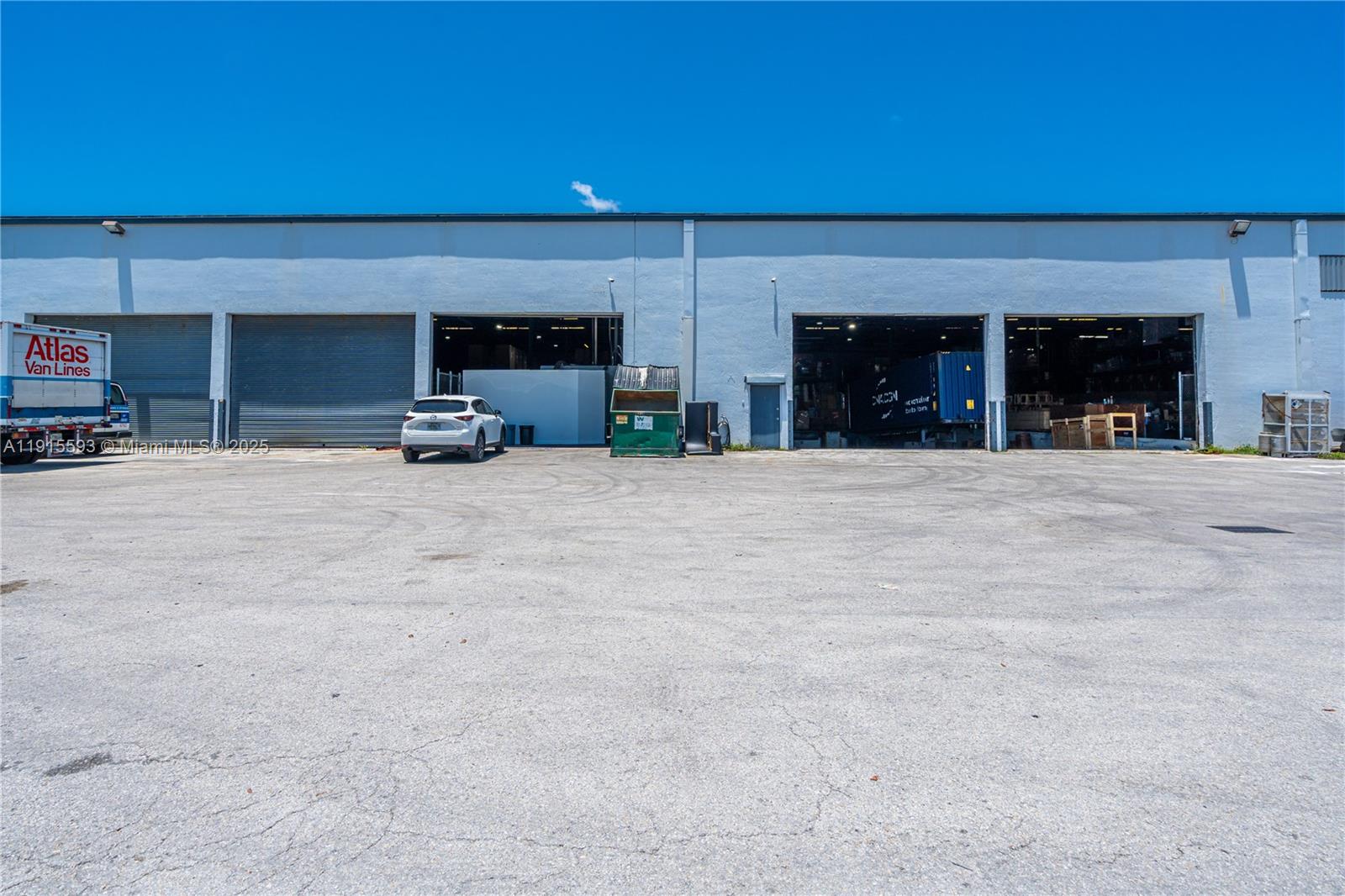 83dcefb7-1191 3353 NW 74th Ave, Miami FL 33122 — #A11915593