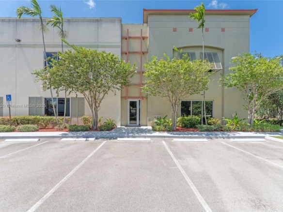 6850 Lyons Technology Cir, Coconut Creek FL 33073 — #A11915720