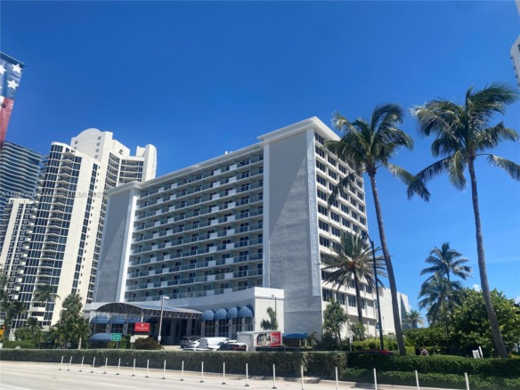 19201 Collins Ave # 733, Sunny Isles Beach FL 33160 — #A11847903