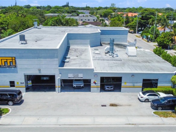 500 S Dixie Hwy, Hollywood FL 33020 — #A11854777