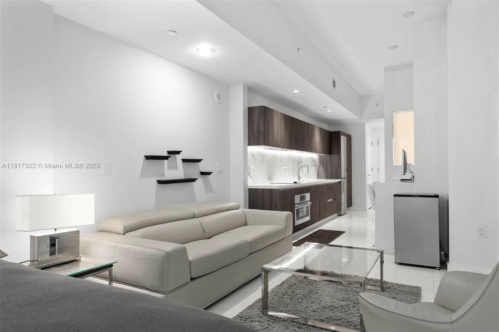 83dcefb7-1252 851 NE 1st Ave # 300, Miami FL 33132 — #A11917302
