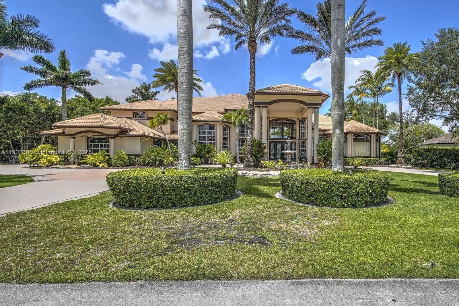 83dcefb7-1301 3828 Pine Lake Dr, Weston FL 33332 — #A11902600