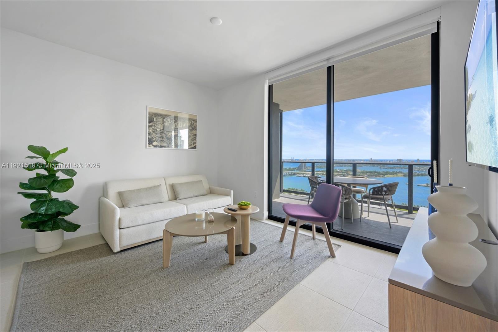 601 NE 1st Ave # 3316, Miami FL 33132 — #A11921519