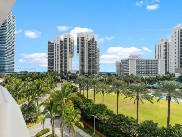 19370 E Collins Ave # 625, Sunny Isles Beach FL 33160 — #A11922677