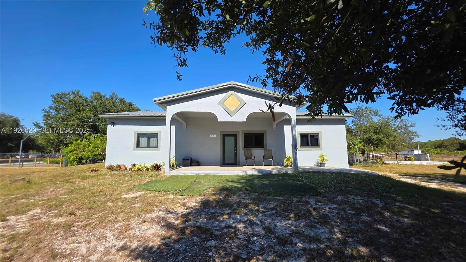83dcefb7-1546 527 PERIMETER RD, La Belle FL 33440 — #A11926029