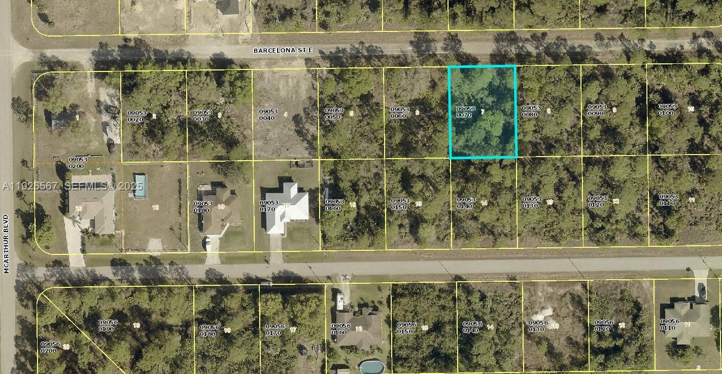 83dcefb7-1561 1020 Barcelona Street S, Lehigh Acres FL 33974 — #A11926567
