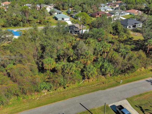 #1 Sargon Ave, North Port FL 34287 — #A11711179