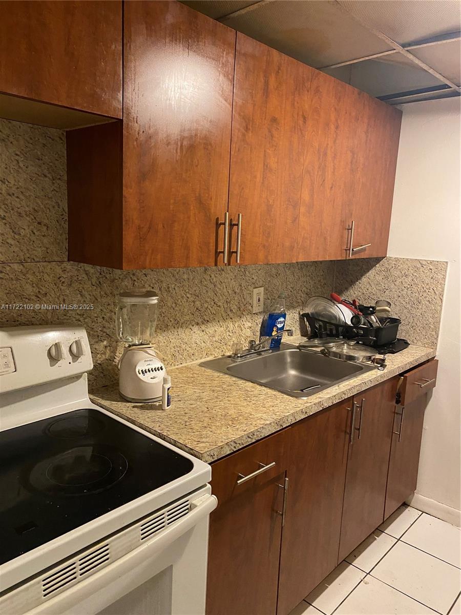 83dcefb7-1614 301 NW 177th St # 119, Miami Gardens FL 33169 — #A11722102