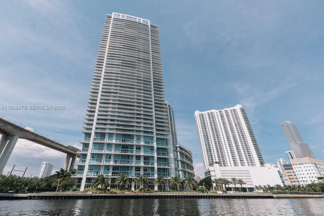 92 SW 3RD St # 1512, Miami FL 33130 — #A11928478