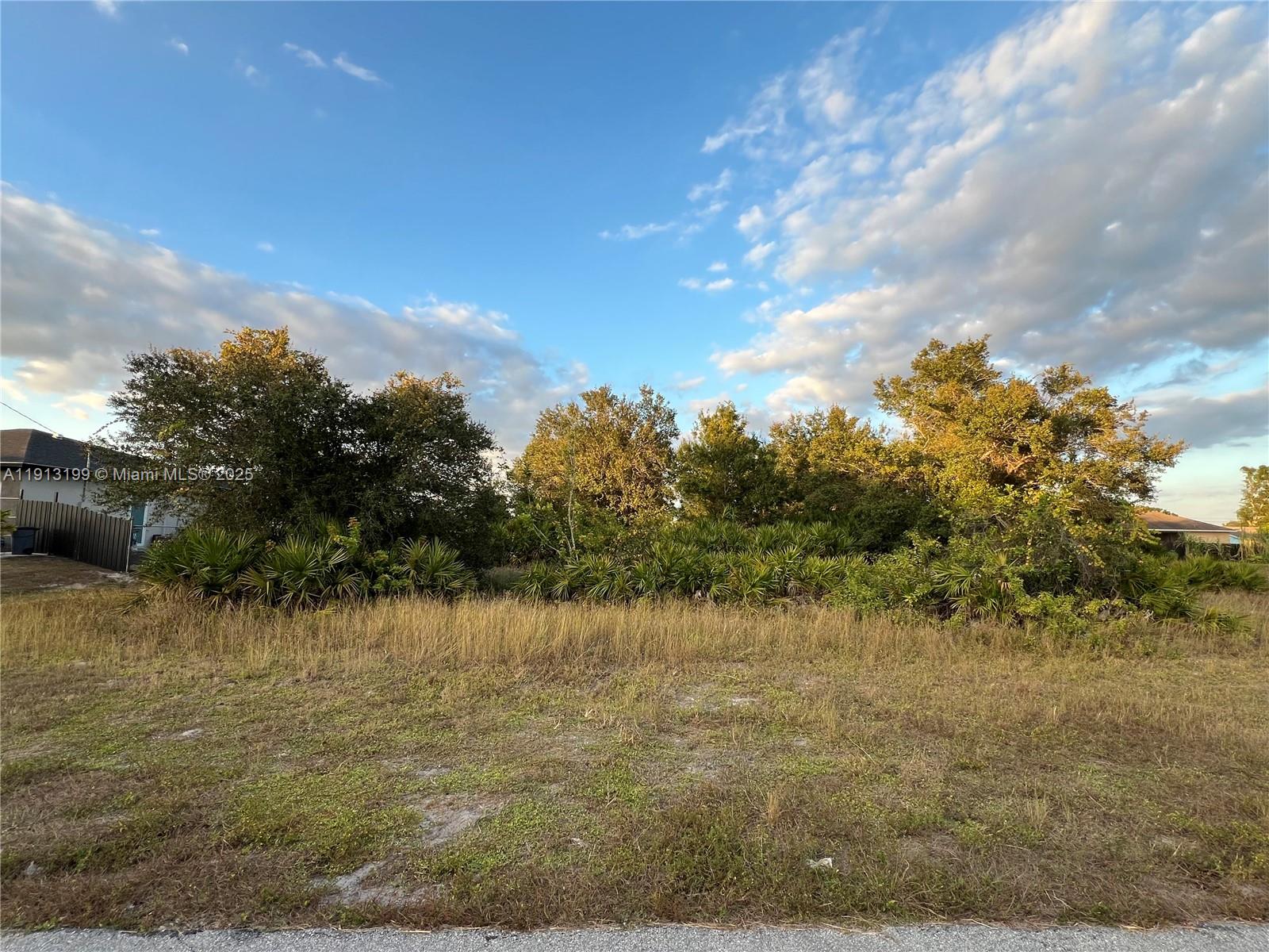 83dcefb7-1689 4102 6TH ST W, Lehigh Acres FL 33971 — #A11913199