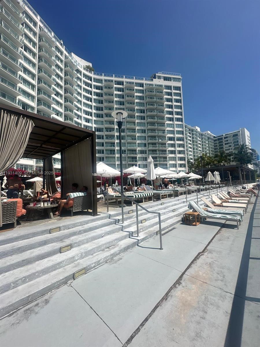 83dcefb7-1773 1100 West Ave # 1606, Miami Beach FL 33139 — #A11931409