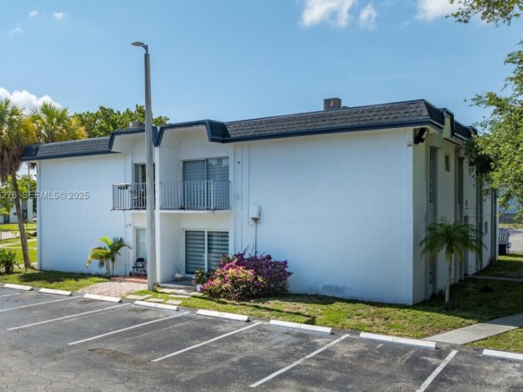 7250 SW 94th Pl # B6, Miami FL 33173 — #A11926276