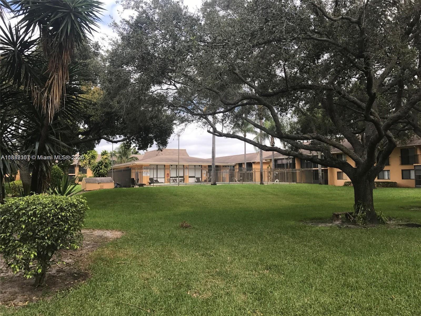 83dcefb7-1801 5831 Washington St # 45, Hollywood FL 33023 — #A11842307