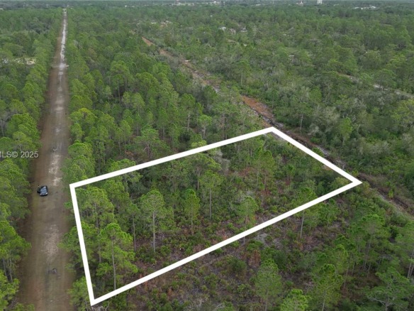 215 IXORA DR, Other City – In The State Of Florida FL 33855 — #A11932901