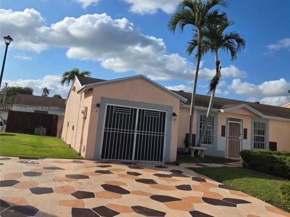 6771 NW 199th Ter, Hialeah FL 33015 — #A11743797