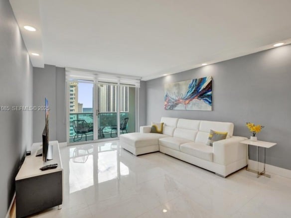 19380 Collins Ave # 1104, Sunny Isles Beach FL 33160 — #A11931085