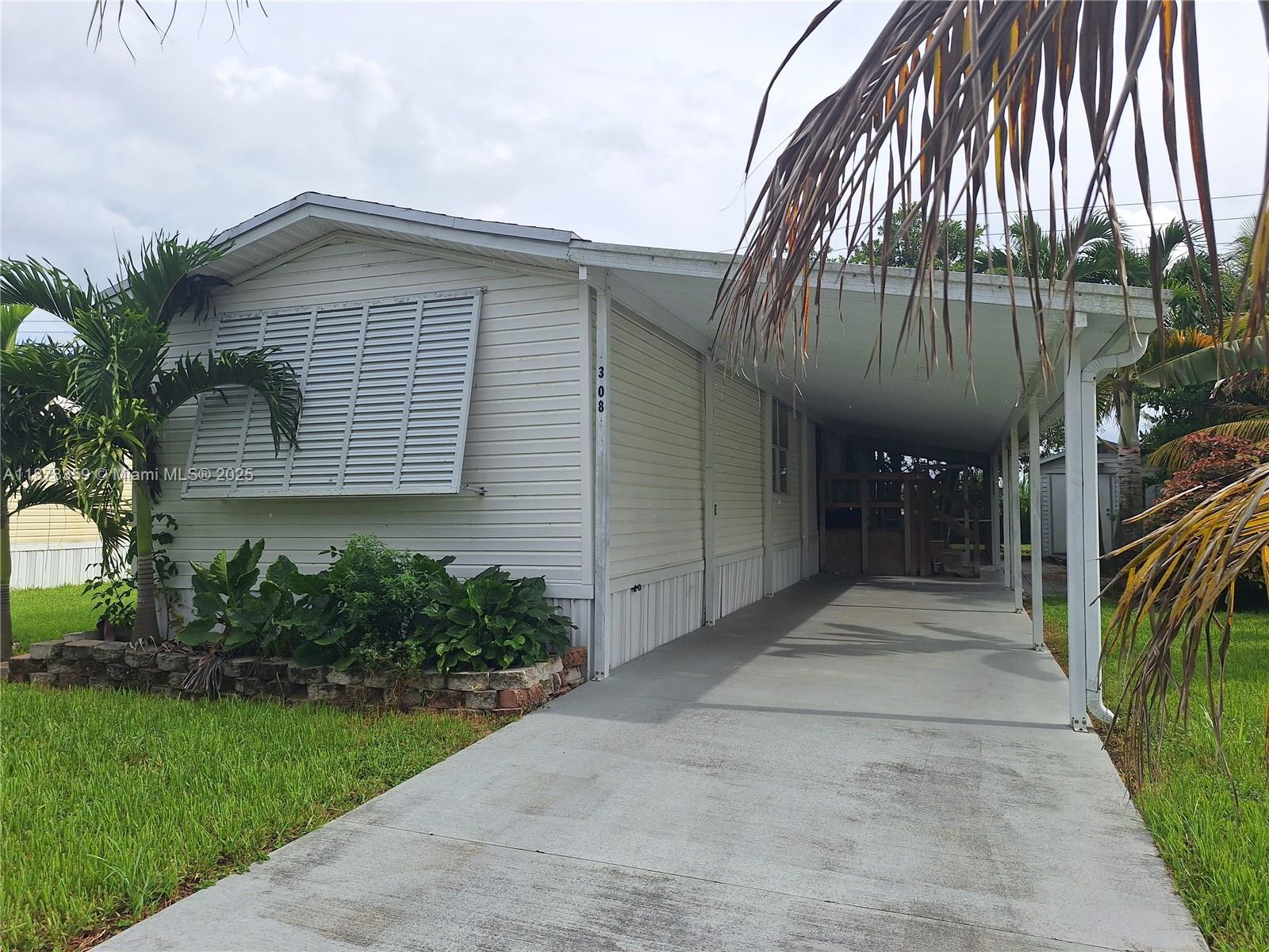 83dcefb7-1889 35303 SW 180th Ave Lot308, Homestead FL 33034 — #A11878359