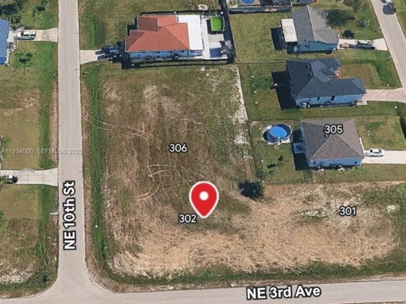 302 NE 10 ST, Cape Coral FL 33909 — #A11934000