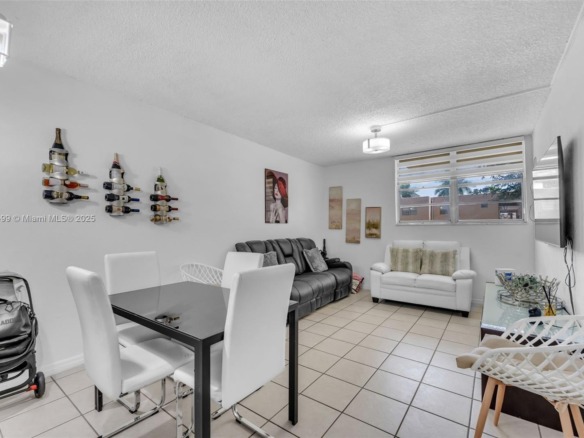 4550 NW 9th St # 106E, Miami FL 33126 — #A11799499