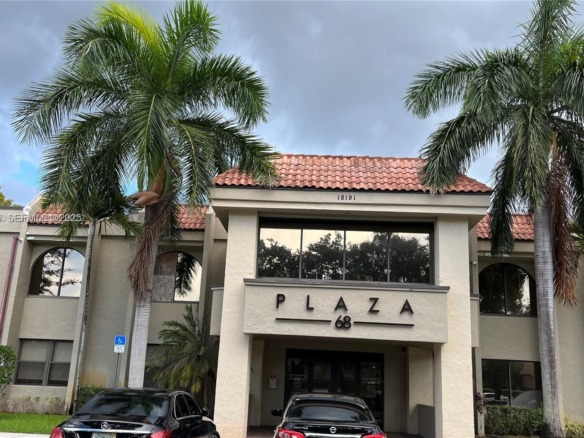 18191 NW 68th Ave, Miami FL 33015 — #A11934755